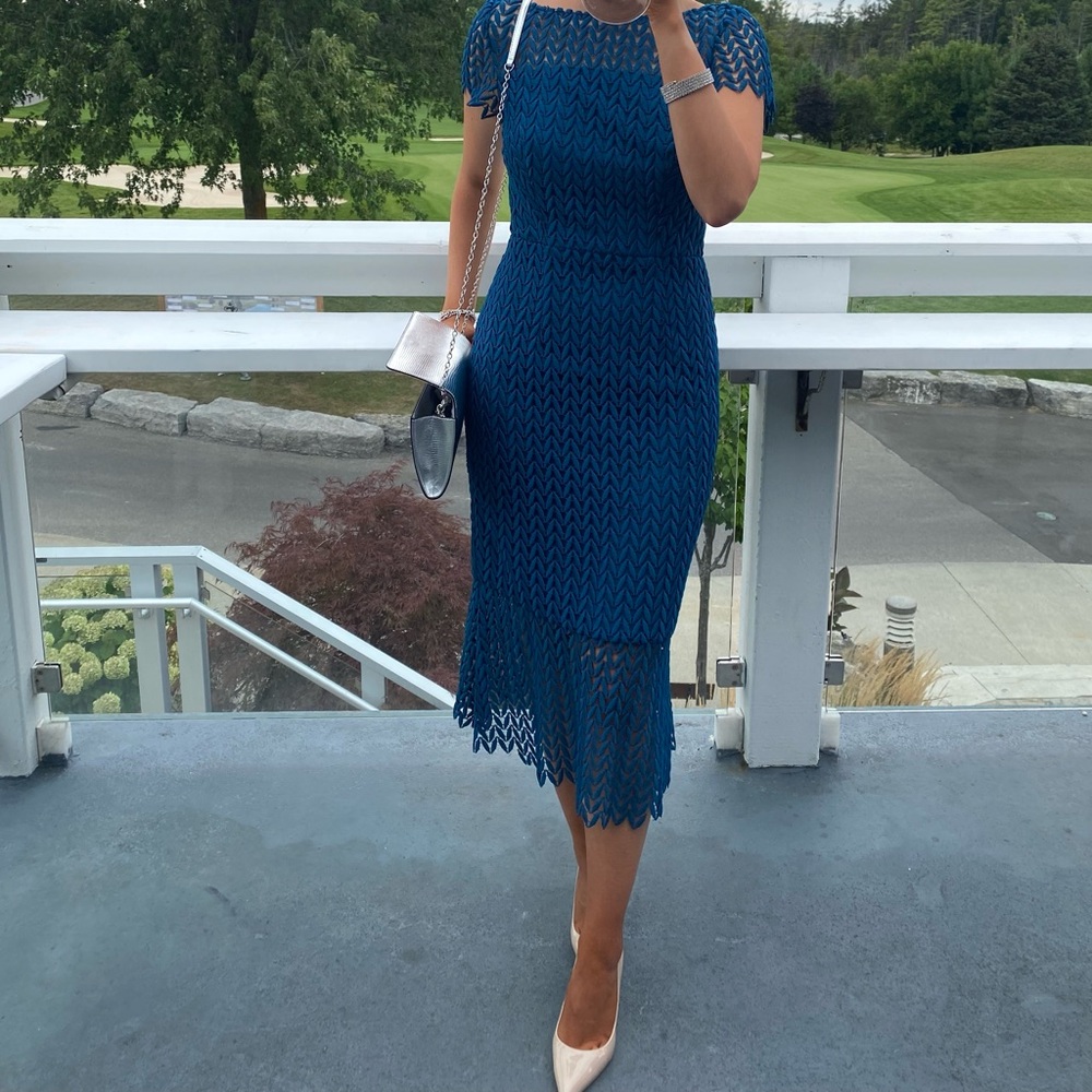 Kay Unger New York Midi Dress